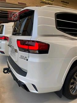 تۆیۆتا لاند کروزەر